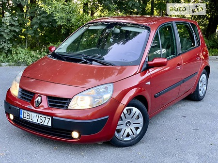 Renault Scenic 2004  випуску Вінниця з двигуном 1.9 л дизель мінівен механіка за 2450 долл. 
