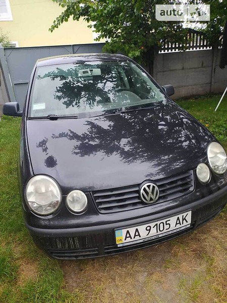 Volkswagen Polo 2004  випуску Київ з двигуном 1.4 л бензин хэтчбек механіка за 4290 долл. 