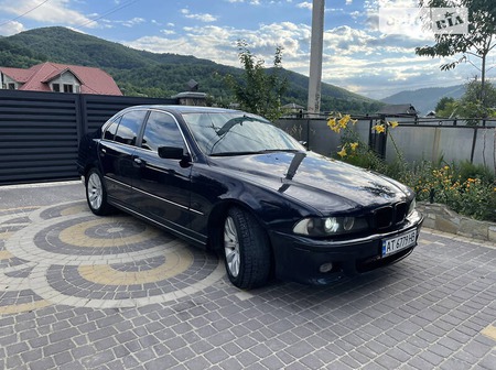 BMW 530 1999  випуску Івано-Франківськ з двигуном 2.9 л дизель седан механіка за 4500 долл. 