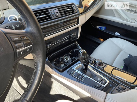 BMW 535 2012  випуску Ужгород з двигуном 3 л бензин седан автомат за 17500 долл. 