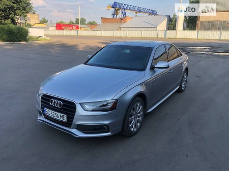 Audi A4 Limousine 2014  випуску Львів з двигуном 2 л бензин седан автомат за 13800 долл. 