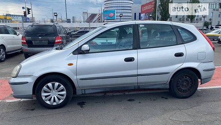 Nissan Almera 2004  випуску Київ з двигуном 2.2 л дизель мінівен механіка за 4100 долл. 