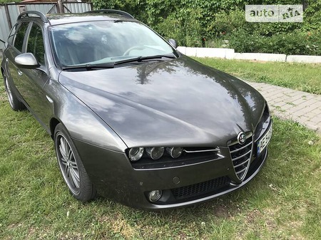 Alfa Romeo 159 2007  випуску Дніпро з двигуном 1.9 л дизель універсал автомат за 7200 долл. 