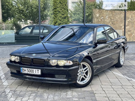 BMW 750 2001  випуску Одеса з двигуном 5.4 л бензин седан автомат за 35000 долл. 