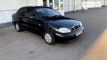 Daewoo Lanos 2008  випуску Львів з двигуном 1.5 л  седан механіка за 3500 долл. 