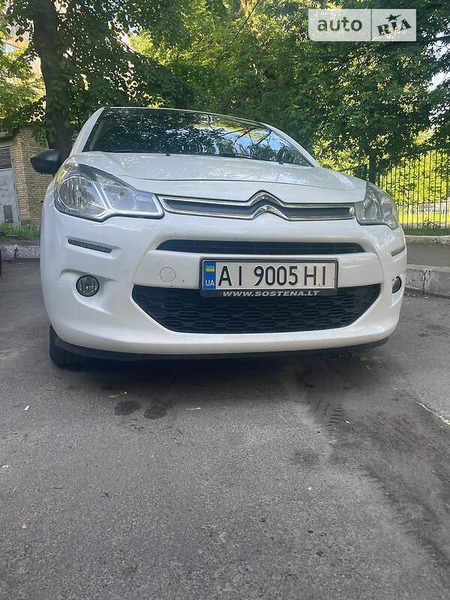 Citroen C3 2015  випуску Київ з двигуном 1.6 л дизель хэтчбек механіка за 7300 долл. 