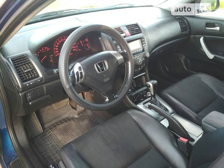Honda Accord 2003  випуску Рівне з двигуном 2 л бензин седан автомат за 6500 долл. 