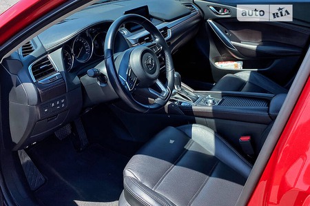Mazda 6 2017  випуску Запоріжжя з двигуном 2.5 л бензин седан автомат за 23000 долл. 
