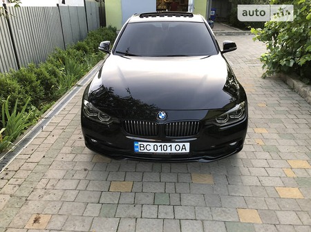 BMW 330 2016  випуску Львів з двигуном 2 л бензин седан автомат за 22500 долл. 