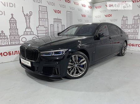 BMW 760 2021  випуску Київ з двигуном 6.6 л бензин седан автомат за 105000 долл. 