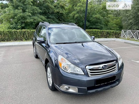 Subaru Outback 2012  випуску Київ з двигуном 2.5 л бензин позашляховик автомат за 11600 долл. 