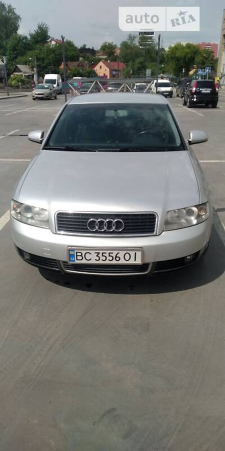 Audi A4 Limousine 2004  випуску Львів з двигуном 1.8 л  седан автомат за 5000 долл. 