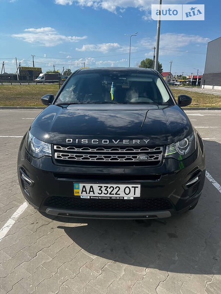Land Rover Discovery Sport 2015  випуску Київ з двигуном 2.2 л дизель позашляховик автомат за 23500 долл. 