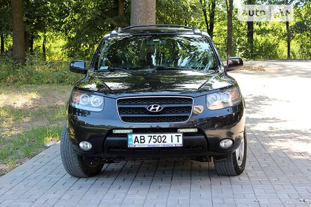 Hyundai Santa Fe 2008  випуску Вінниця з двигуном 2.2 л дизель позашляховик механіка за 9800 долл. 