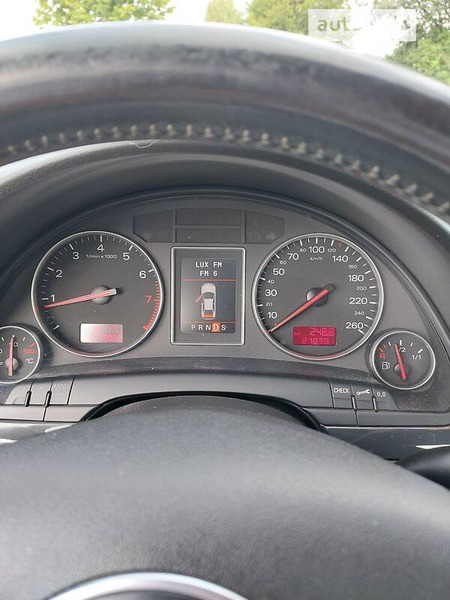 Audi A4 Limousine 2003  випуску Львів з двигуном 1.8 л бензин універсал автомат за 6000 долл. 