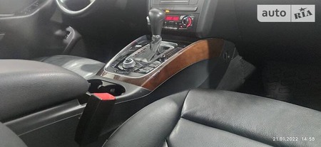 Audi Q5 2011  випуску Одеса з двигуном 2 л бензин позашляховик автомат за 15455 долл. 