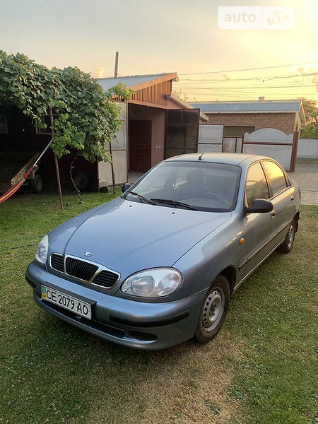 Daewoo Lanos 2008  випуску Чернівці з двигуном 1.4 л бензин седан механіка за 2300 долл. 