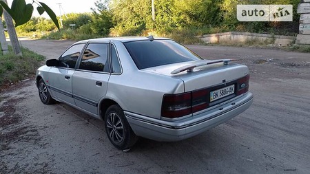 Ford Scorpio 1994  випуску Львів з двигуном 2 л  седан механіка за 1250 долл. 