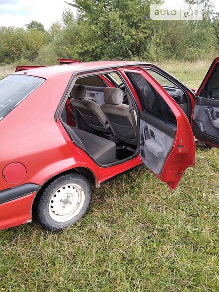 Renault 19 1989  випуску Львів з двигуном 1.7 л бензин хэтчбек механіка за 1300 долл. 