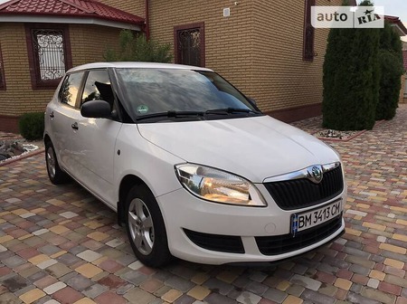 Skoda Fabia 2011  випуску Суми з двигуном 1.6 л дизель хэтчбек механіка за 6150 долл. 