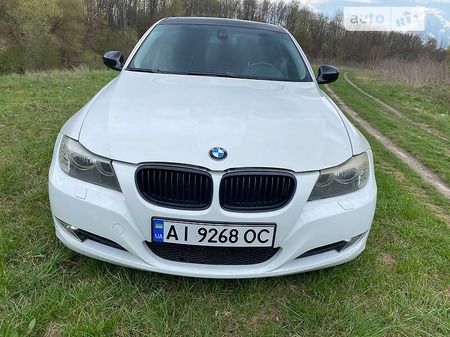 BMW 323 2009  випуску Хмельницький з двигуном 0 л бензин седан автомат за 8300 долл. 