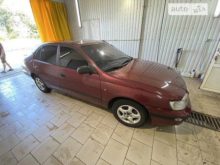 Toyota Carina 1996  випуску Одеса з двигуном 1.6 л бензин седан механіка за 1550 долл. 