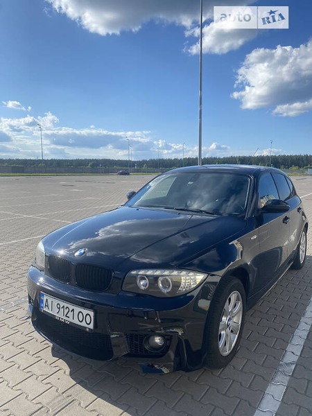 BMW 118 2005  випуску Київ з двигуном 2 л бензин хэтчбек механіка за 6200 долл. 