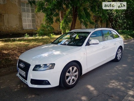 Audi A4 Limousine 2008  випуску Одеса з двигуном 1.8 л бензин універсал автомат за 9900 долл. 