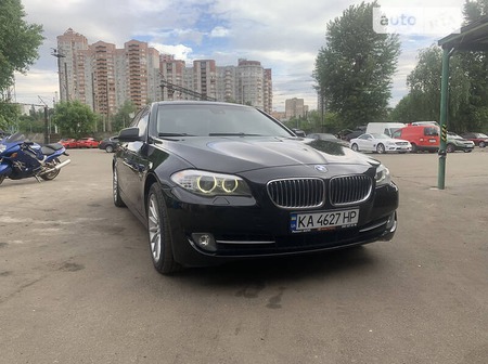 BMW 535 2012  випуску Київ з двигуном 3 л бензин седан автомат за 12800 долл. 