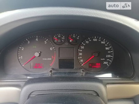 Audi A4 Limousine 2000  випуску Вінниця з двигуном 1.6 л бензин седан механіка за 4400 долл. 
