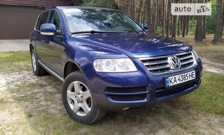 Volkswagen Touareg 2006  випуску Київ з двигуном 2.5 л дизель позашляховик автомат за 11000 долл. 