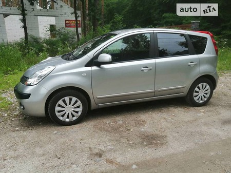 Nissan Note 2006  випуску Київ з двигуном 0 л бензин хэтчбек механіка за 4950 долл. 