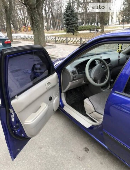 Toyota Corolla 1998  випуску Суми з двигуном 1.4 л бензин седан механіка за 3700 долл. 