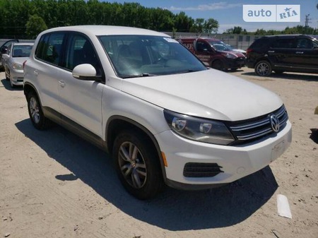 Volkswagen Tiguan 2013  випуску Луцьк з двигуном 2 л  позашляховик автомат за 7950 долл. 