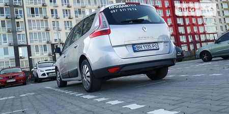 Renault Scenic 2013  випуску Одеса з двигуном 1.5 л дизель універсал автомат за 7300 долл. 