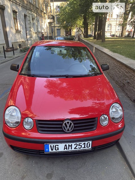 Volkswagen Polo 2002  випуску Київ з двигуном 1.2 л бензин хэтчбек механіка за 3400 долл. 