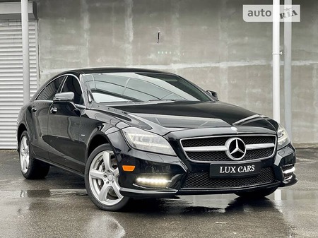 Mercedes-Benz CLS 550 2012  випуску Київ з двигуном 4.7 л бензин седан автомат за 22000 долл. 