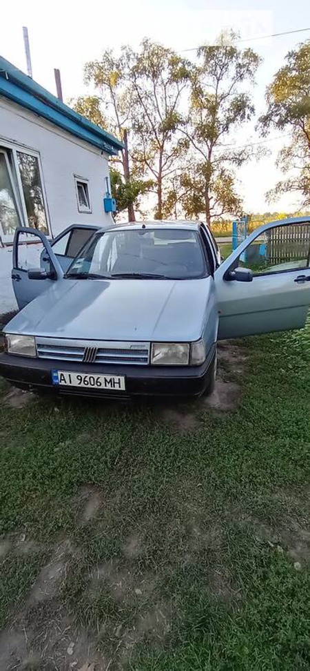 Fiat Tipo 1988  випуску Київ з двигуном 1.4 л бензин хэтчбек механіка за 1350 долл. 