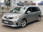Toyota Sienna 2018 Київ 3.5 л  мінівен автомат к.п.