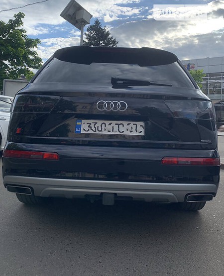 Audi Q7 2019  випуску Дніпро з двигуном 3 л бензин позашляховик автомат за 58500 долл. 
