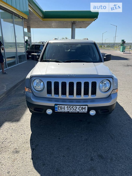 Jeep Patriot 2016  випуску Одеса з двигуном 2.4 л бензин універсал автомат за 11500 долл. 