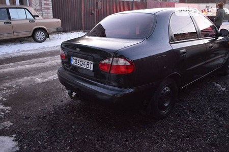 Daewoo Lanos 2008  випуску Чернігів з двигуном 1.6 л бензин седан механіка за 2500 долл. 