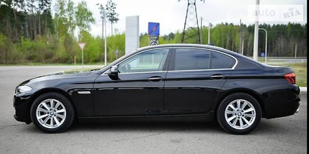 BMW 520 2016  випуску Львів з двигуном 2 л дизель седан автомат за 26700 долл. 