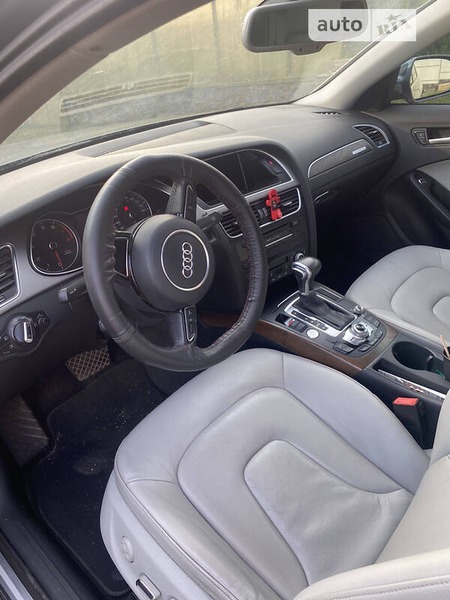 Audi A4 Limousine 2014  випуску Черкаси з двигуном 2 л бензин седан автомат за 18000 долл. 
