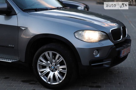 BMW X5 2007  випуску Львів з двигуном 3 л дизель позашляховик автомат за 15190 долл. 