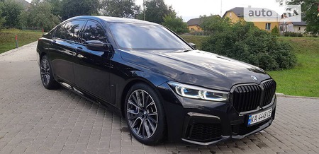 BMW 760 2021  випуску Львів з двигуном 6.6 л бензин седан автомат за 79000 долл. 