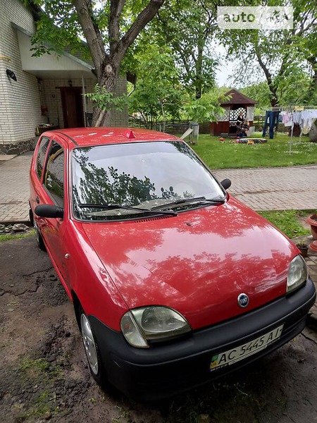 Fiat Seicento 2004  випуску Луцьк з двигуном 0 л бензин  механіка за 3000 долл. 