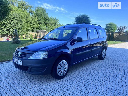 Dacia Logan 2007  випуску Луцьк з двигуном 1.6 л бензин універсал механіка за 5199 долл. 