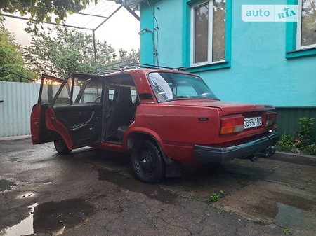 Lada 2107 1992  випуску Чернігів з двигуном 1.6 л  седан механіка за 1300 долл. 