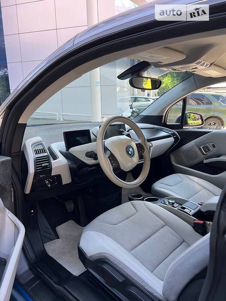 BMW i3 2014  випуску Одеса з двигуном 0 л електро хэтчбек автомат за 17500 долл. 